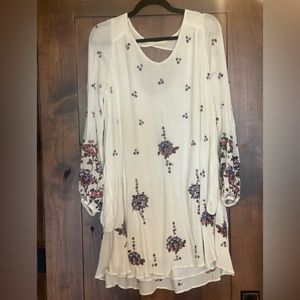 Free people long sleeve shift dress - small
